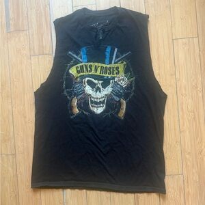 Guns N Roses black sleeveless shirt-v neck Size Large